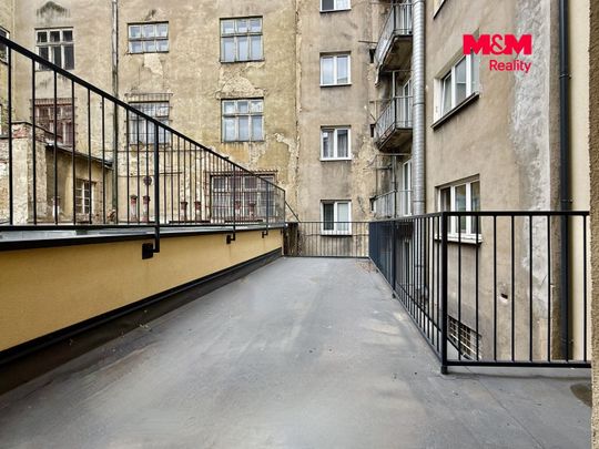 Pronájem, Byt 1+kk, 44 m², Ostrava, Zámecká - Photo 1