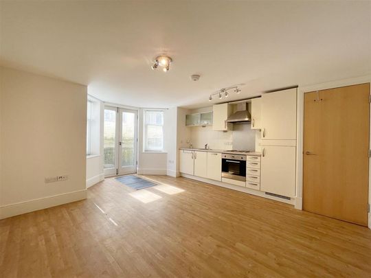 1 bedroom apartment to rent - Photo 1