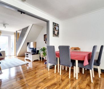 3 bedroom terraced house to rent - Photo 1