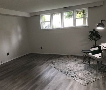 For Lease - 136 Windermere Avenue Unit# 1, Toronto, Ontario - Photo 2