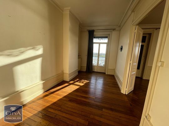 Location Appartement 5 pièces 133m² MACON 71000 - Photo 1