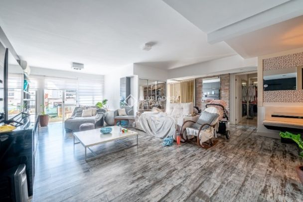 Apartamento com 2 quartos e 120m² para alugar em Higienópolis, Porto Alegre. - Photo 1