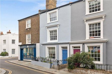 3 bedroom terraced house to rent - Photo 4