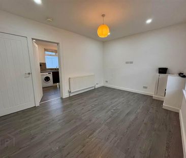 17 Glenvarlock Street, Belfast, BT5 5GS - Photo 1