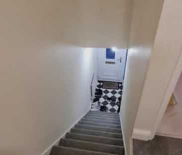 2 bedroom end of terrace house to rent - Photo 4