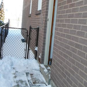 416 Winfield Terrace - Photo 3