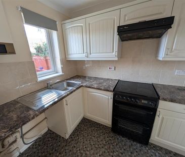 2 bedroom house to rent - Photo 3