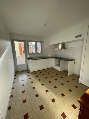 TOULOUSE-JEANND'ARC - appartement type 5, - Photo 5