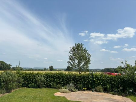 2 bedroom barn conversion to rent - Photo 5