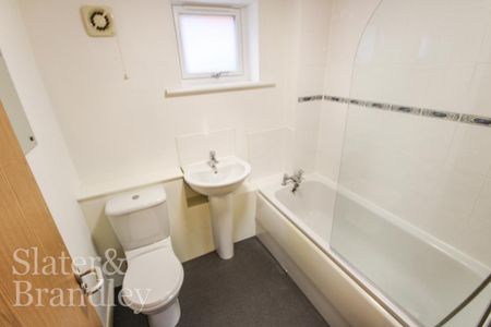 1 bedroom apartment to rent - Photo 4