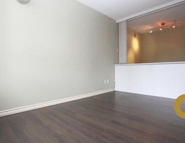 Cozy Studio on Richards St near Yaletown | 1188 Richards Street, Vancouver - Photo 1