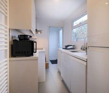 Southview Road, Bath, BA2 - Photo 1