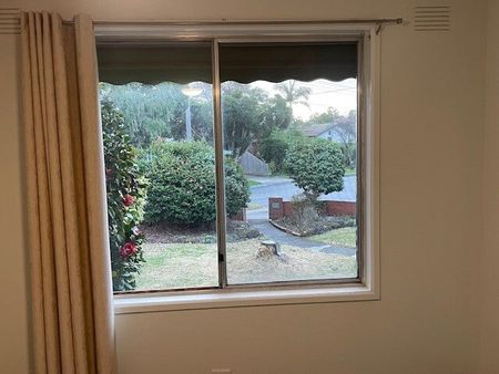 Narre Warren - Photo 2