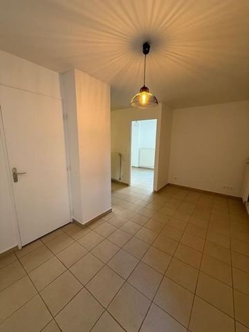 Location Appartement 2 pièces 34m² MACON 71000 - Photo 5