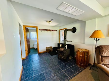 For Lease - 569513 6th Side Road, Blue Mountains, Ontario - Photo 3