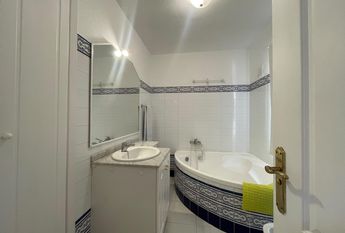 2-Bedroom Apartment for Rent in Golf del Sur