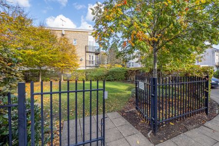 Revere Way, Epsom, KT19 - Photo 2