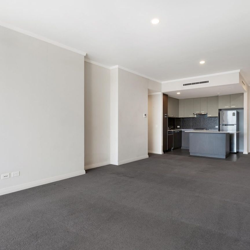 Modern Apartment Living in Mount Pleasant - Photo 1