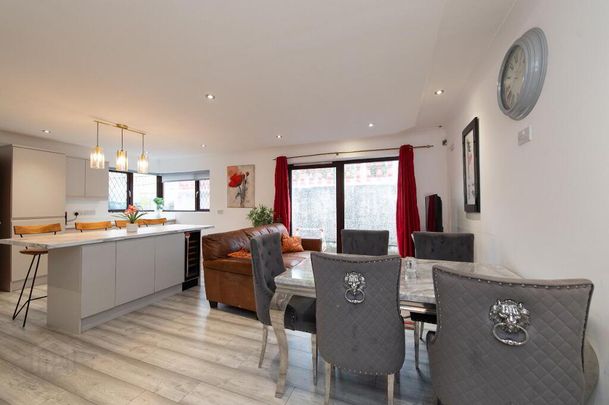 2 Fineview, Newtownabbey, BT36 6YH - Photo 1