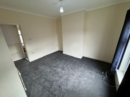 2 Bedroom Terraced House - Photo 1