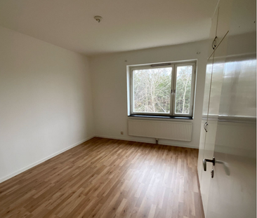 Holavedsvägen, Lidingö - Photo 2