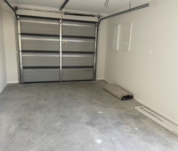 Modern Styling in Papamoa - Papamoa - Photo 4