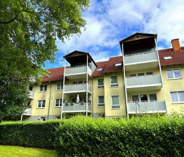 Moderne Wohnung mit sonnigem Balkon! - Photo 1