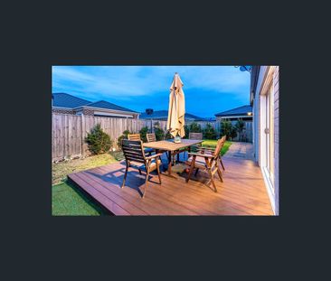 41 Penshurst Avenue, Williams Landing, Vic 3027 - Photo 2