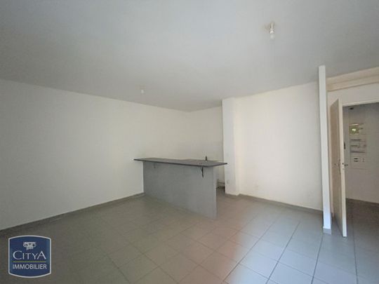 Location Appartement 2 pièces 39m² LA SEYNE SUR MER 83500 - Photo 1
