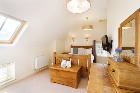 Collard Dove, Blythe Bridge Road, Caverswall, ST11 - Photo 2