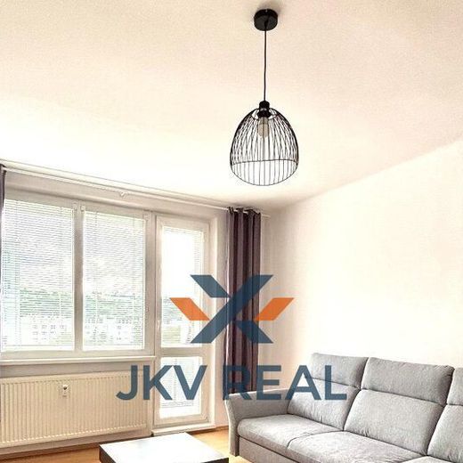 Na prenájom 2-izbový byt – Obrancov mieru 35, Prešov - Photo 1