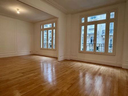 Tout savoir sur cet appartement dans le quartier Muette Sud, à Paris 16ème - Photo 2
