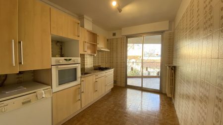 Location Appartement 3 pièces 79m² MONTPELLIER 34000 - Photo 5