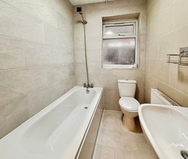 2 bedroom ground floor flat to rent - Photo 6