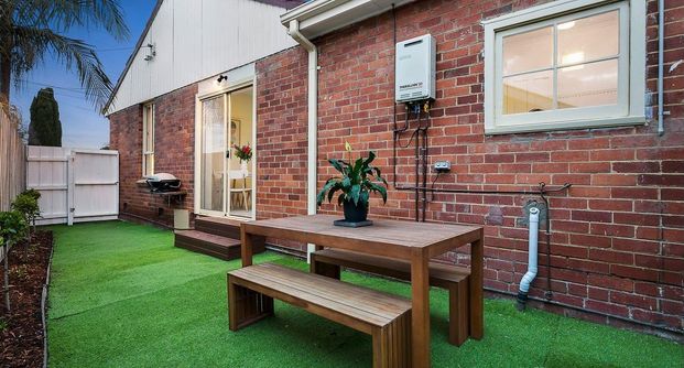 "Renovated Charmer on Ivanhoe Fringe" - Photo 1