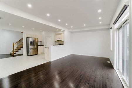 For Lease - 127 Freure Drive Unit# Main, Cambridge, Ontario - Photo 5