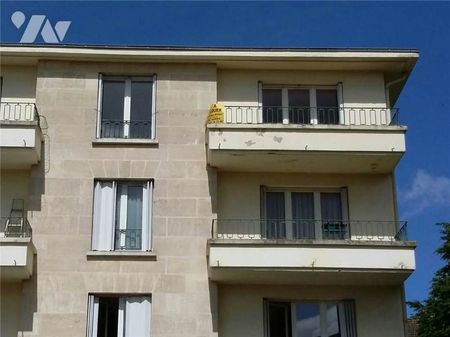 BERNAY RESIDENCE SAINT MICHEL BEL APPARTEMENT 72m² A LOUER - Photo 2