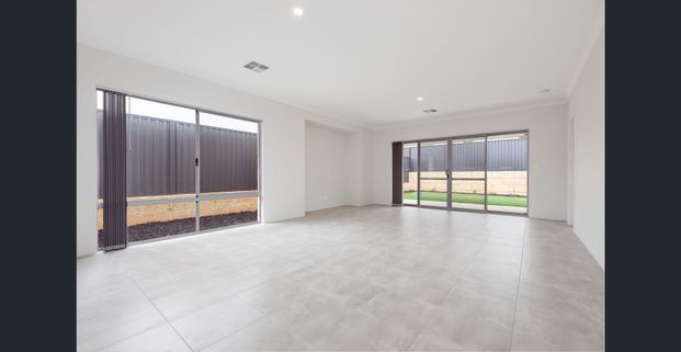 Modern Family Home - Photo 1