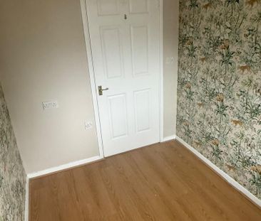 1 bedroom in a house share to rent - Photo 6
