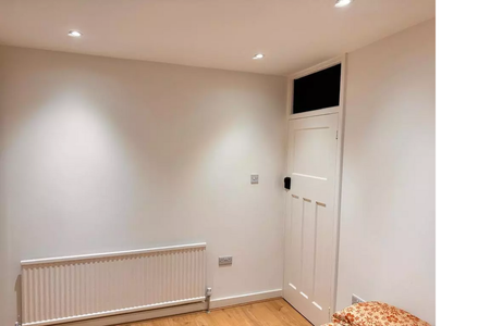 1 bedroom in a house share to rent - Photo 5