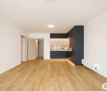 Pronájem atraktivní bytové jednotky 2+kk/L + garážové stání, 75 m - Photo 5