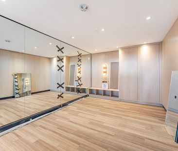 For Lease - 4878 Powers Common Unit# C1305, Burlington, Ontario - Photo 2