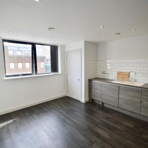 1 bedroom flat to rent - Photo 2
