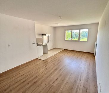 Location appartement 3 pièces, 61.14m², Combs-la-Ville - Photo 1