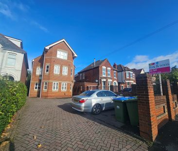 Winchester Road, Southampton - Photo 2