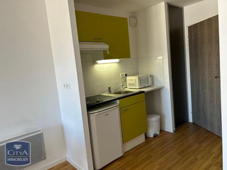 Location Appartement 1 pièce 41m² LE MANS 72000 - Photo 3