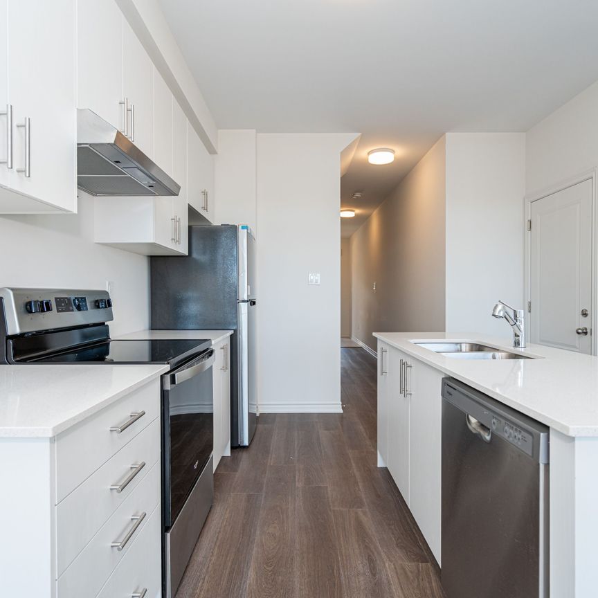 For Lease - 123 Sanderson Drive, Kawartha Lakes, Ontario - Photo 1