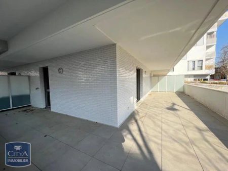 Appartement à louer 2 pièces 51.2m² - Photo 2