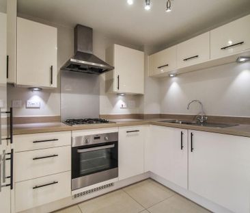 2 bedroom flat to rent - Photo 6