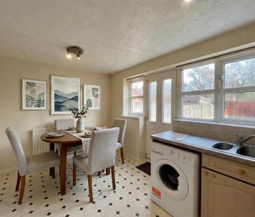 2 bedroom terraced house to rent - Photo 6
